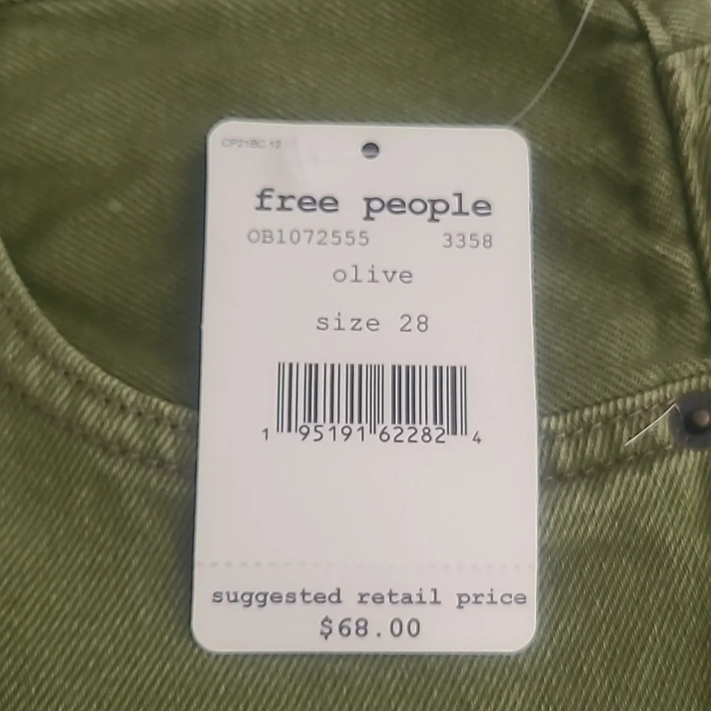 We The Free .. Free People .. Olive Shorts Distressed . sz 28 - Picture 2 of 6